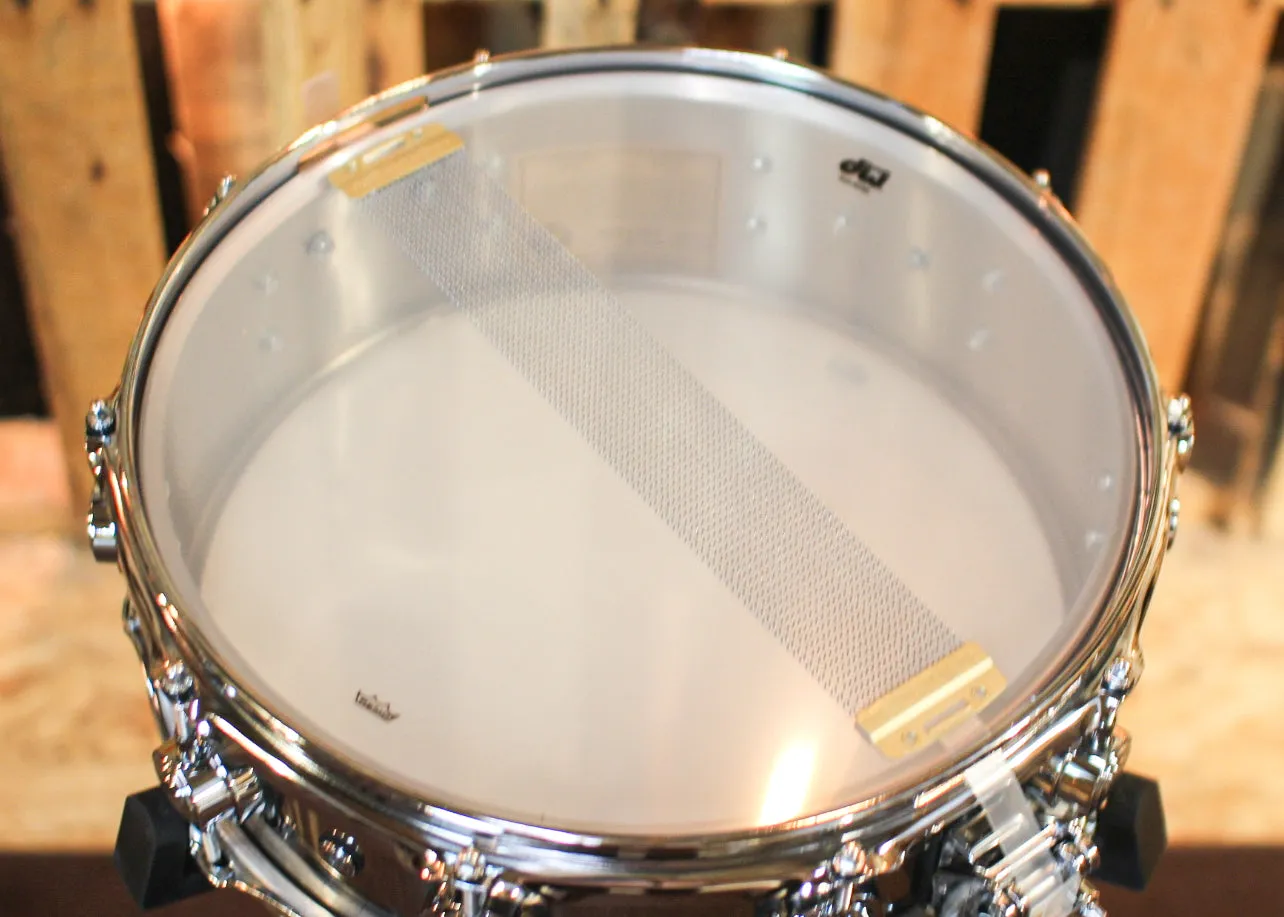 DW 4.5x14 Collector's 1mm Stainless Steel Snare Drum - DRVL4514SPC