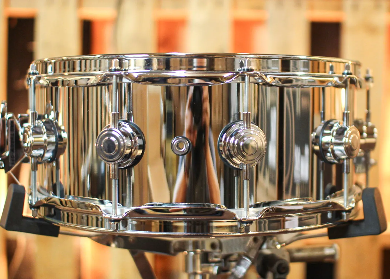 DW 5.5x14 Collector's 3mm Polished Chrome over Steel Snare Drum - DRVS5514SPC